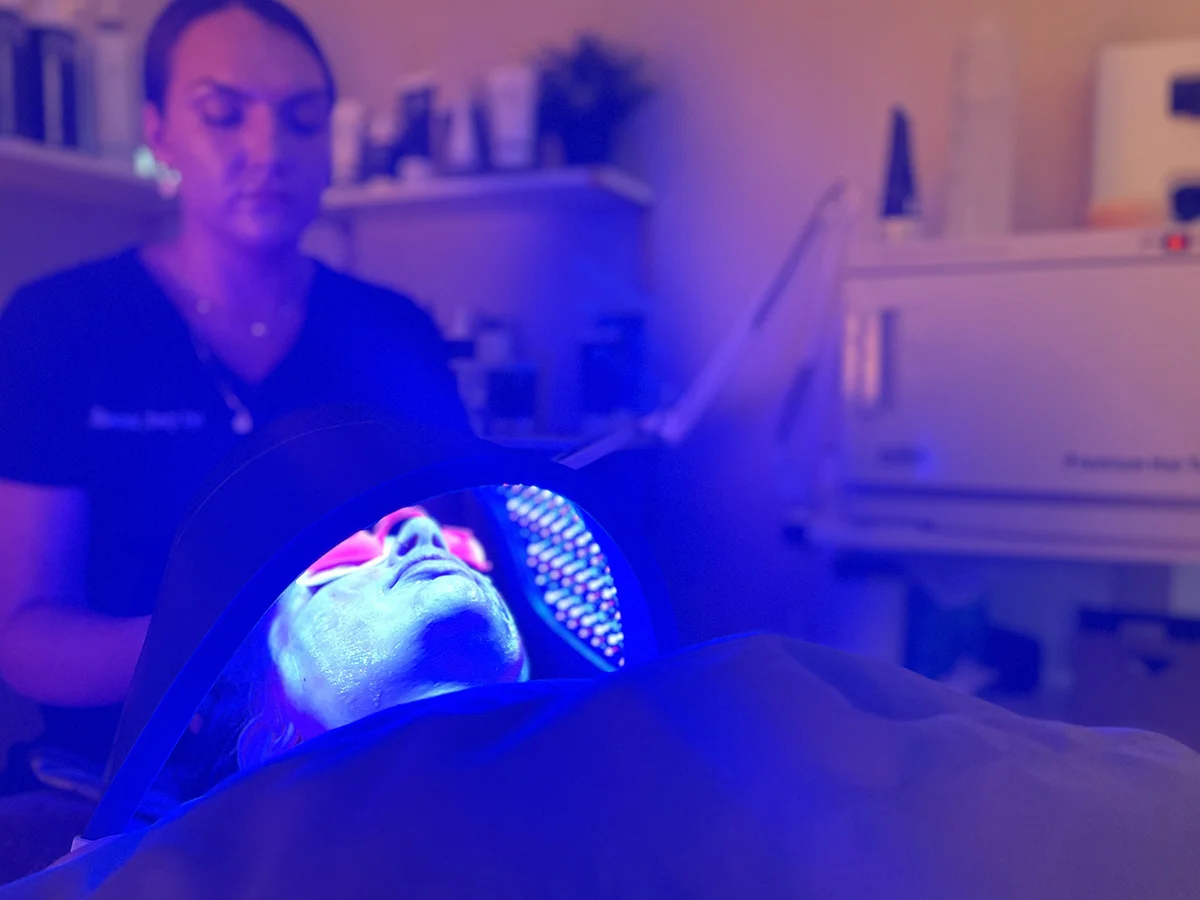 LED Signature Facial